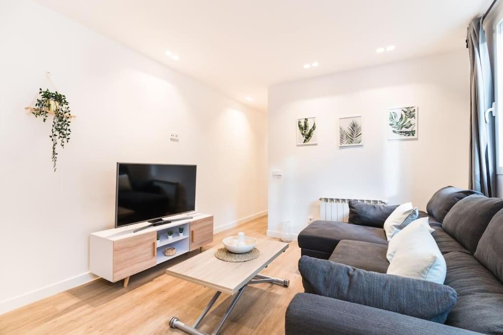Amazing Apartment! Quiet And Bright, Madrid. Exterior photo
